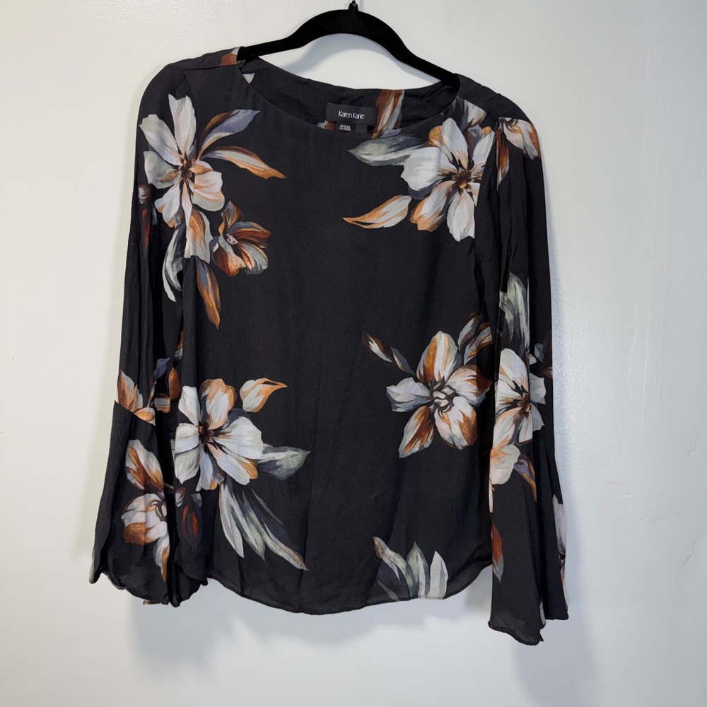 Karen Kane Womens XS Black Floral Bell Sleeve Viscose Blouse Top Lightweight